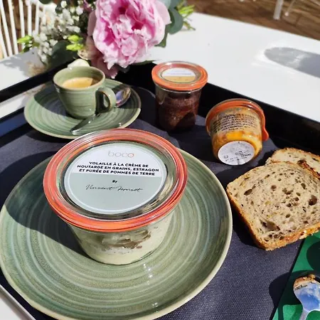 Hotel Western Le Port 3*