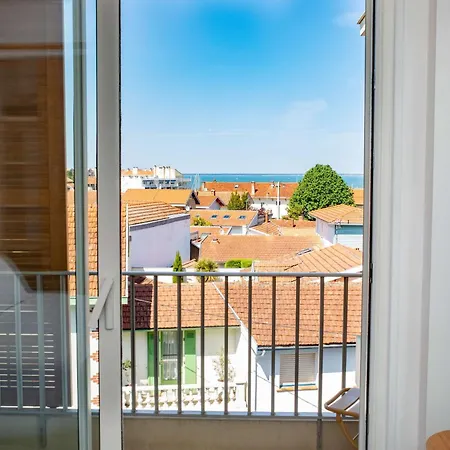 Hotel Western Le Port 3*