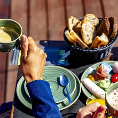 Western Le Port Hotel