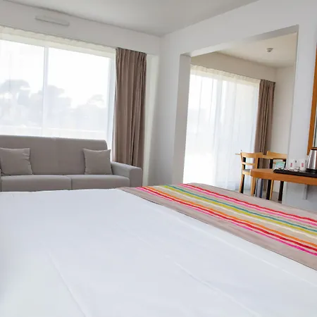 Western Le Port Hotel