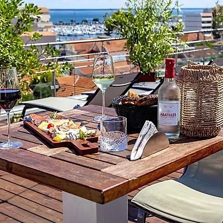 Western Le Port Hotel 3*