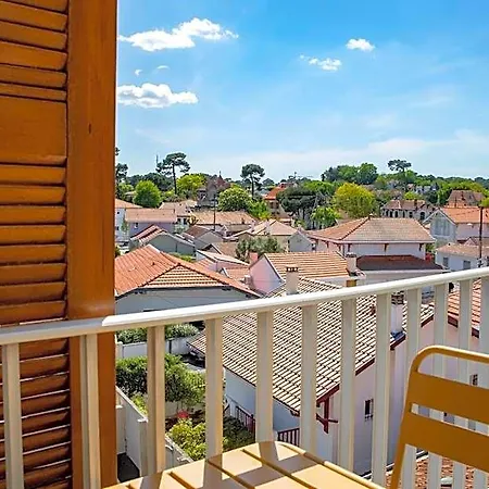 Western Le Port Szálloda Arcachon
