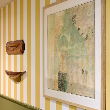 Hotel Western Le Port 3*